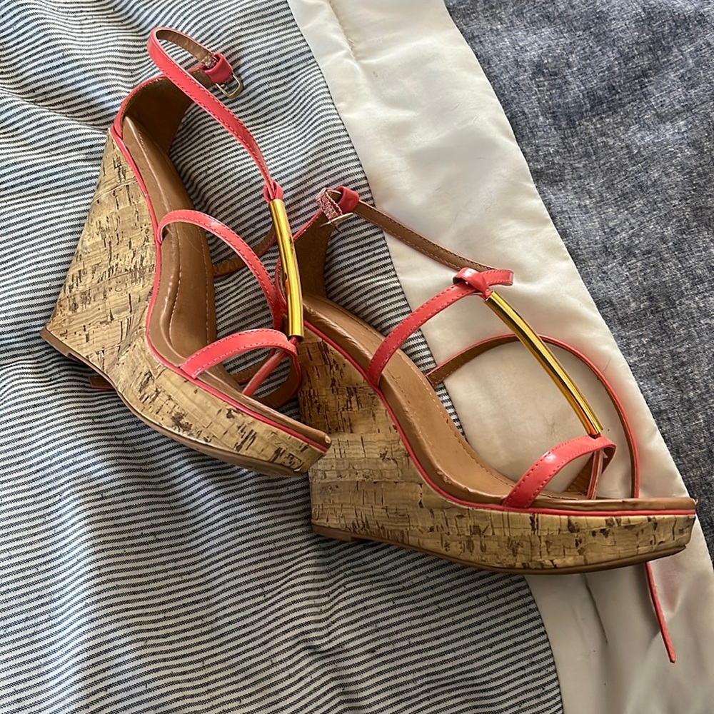 Cute platforms
